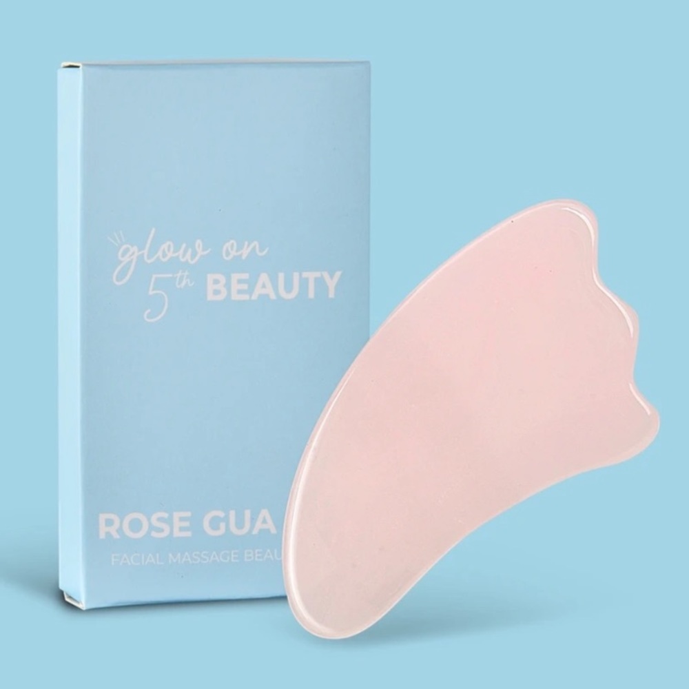🍄5/$25 GLOW ON 5TH Rose Gua Sha Facial Tool New in Box.